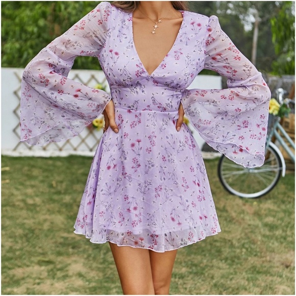 Boho Floral Print Bell Sheer Sleeve Dress - Picture 3 of 5